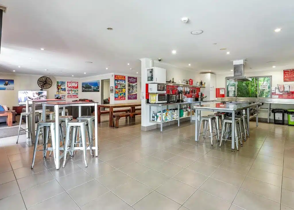 Noosa Flashpackers